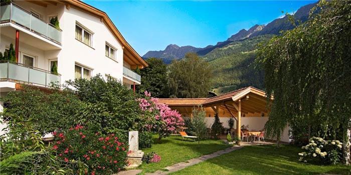 Residence Andrea Lagundo Exterior photo